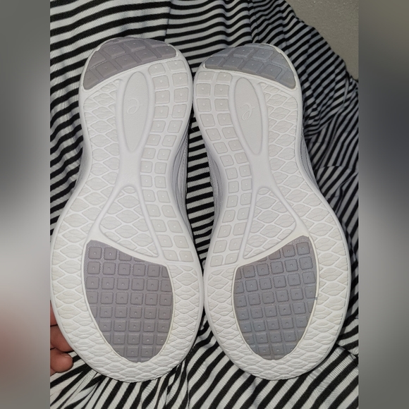 NWOT 360 by Easy Spirit Shoes slip on shoes, size 6 - Picture 3 of 5